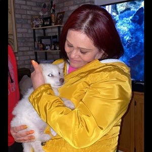 Meet your Posher, Imelda